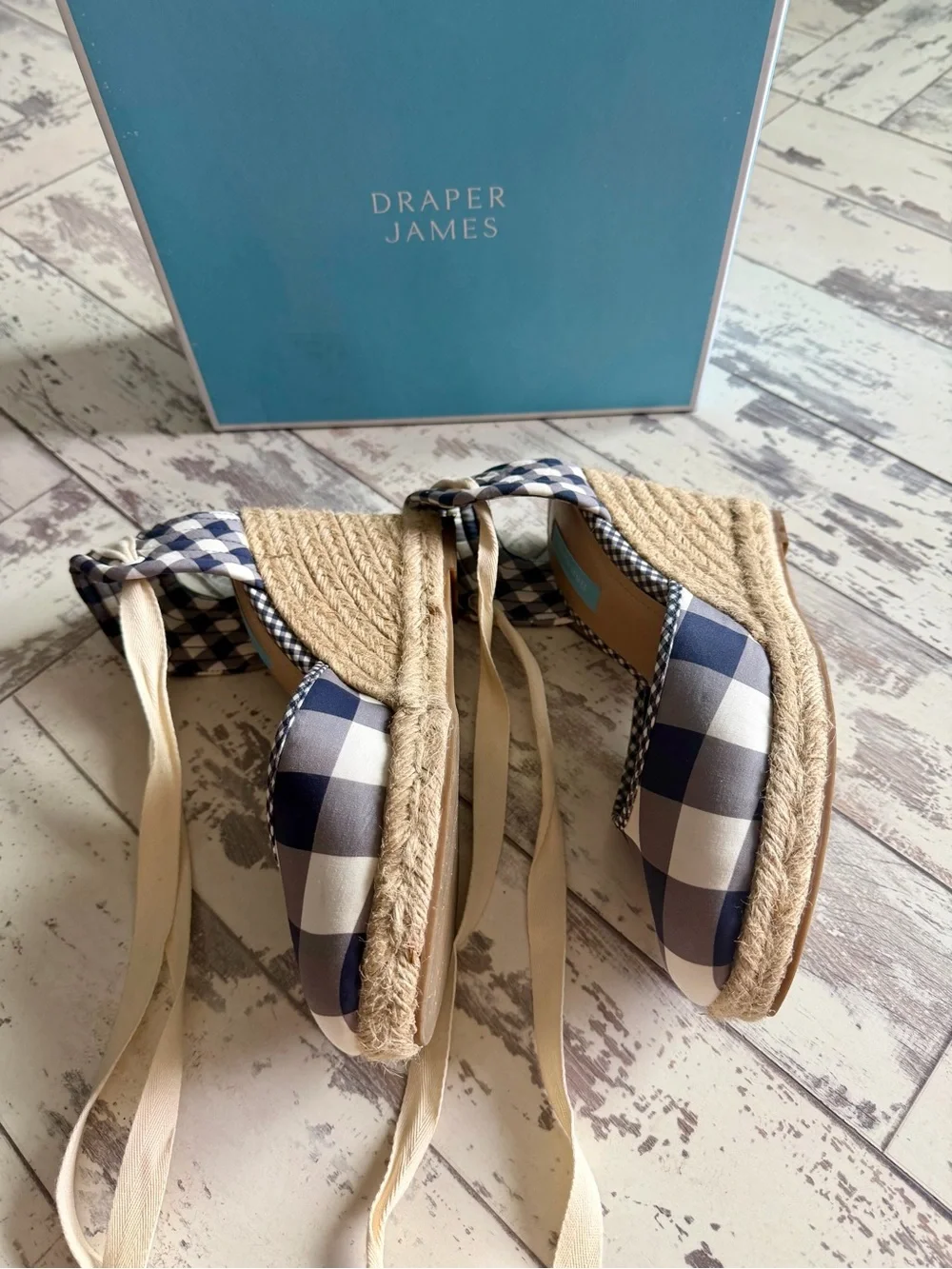 Draper James Olivia Gingham Espadrille Wedges – Navy & White, Size 8